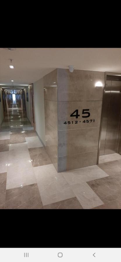 Orbi Apartments С Прекрасным Видом Batumi Bagian luar foto