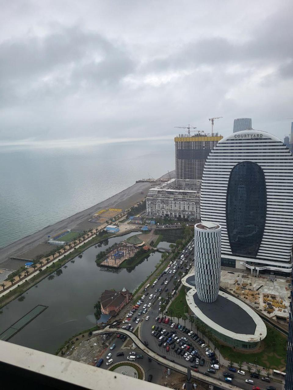 Orbi Apartments С Прекрасным Видом Batumi Bagian luar foto