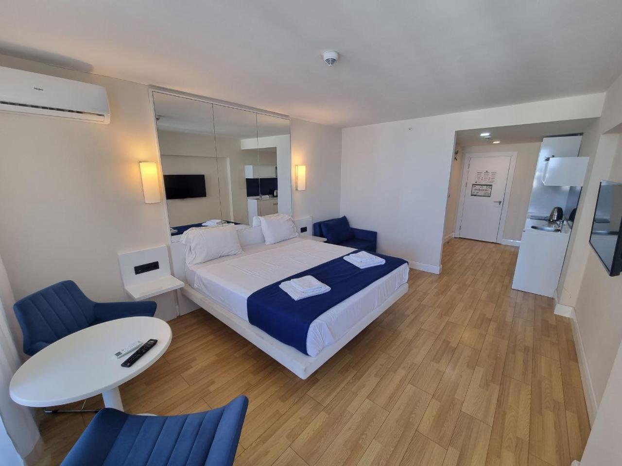 Orbi Apartments С Прекрасным Видом Batumi Bagian luar foto