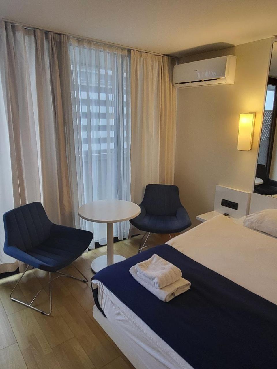 Orbi Apartments С Прекрасным Видом Batumi Bagian luar foto